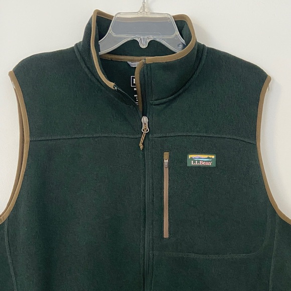 L.L. Bean Men's Sweater Fleece Vest - Picture 2 of 13